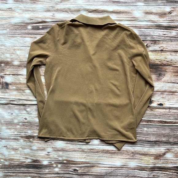 💚 Vince Button down Polo - Picture 2 of 5